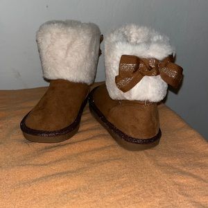 Girls Tan Boots W/ Accent Bow